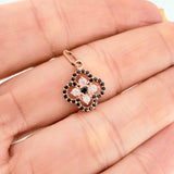 Dije Trebol Doble 1.55 g / 3/4 in Oro Rosa 18K