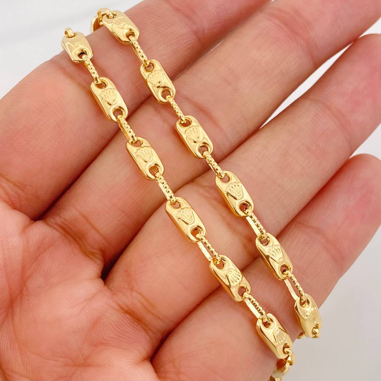 Cadena Rustica Corona 10.85g / 20 in / 4.21mm Oro Amarillo 18K