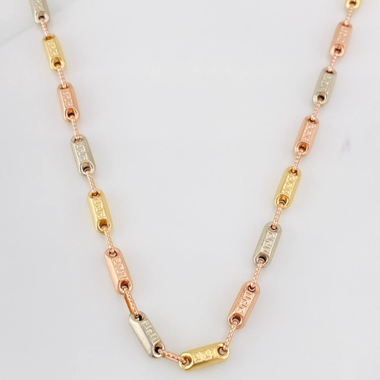 Cadena Rustica Tribal 13.4g / 24 in / 3.7mm Tres Oros 18K