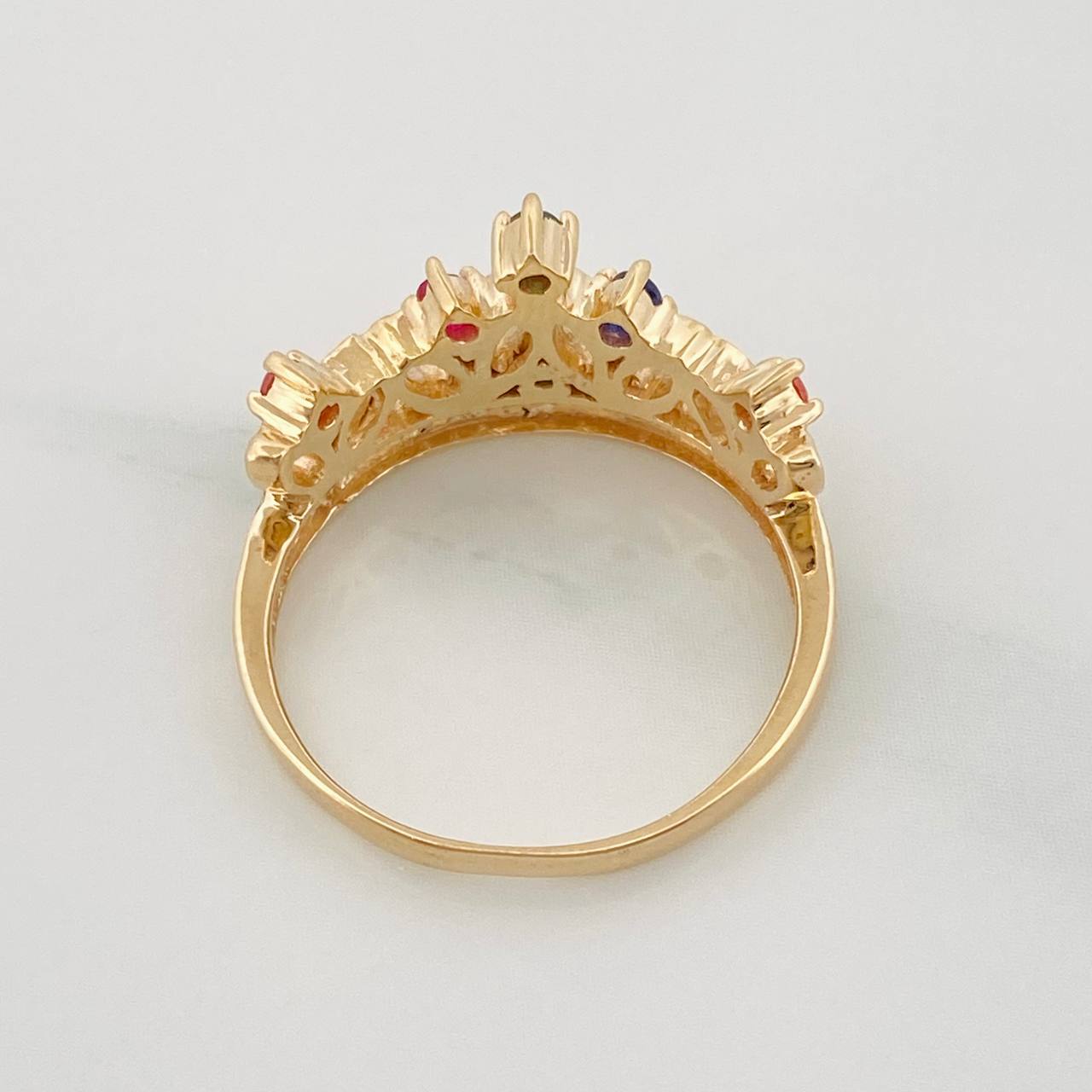 Anillo Corona 3.35g / T6 1/4 Oro Amarillo 18K