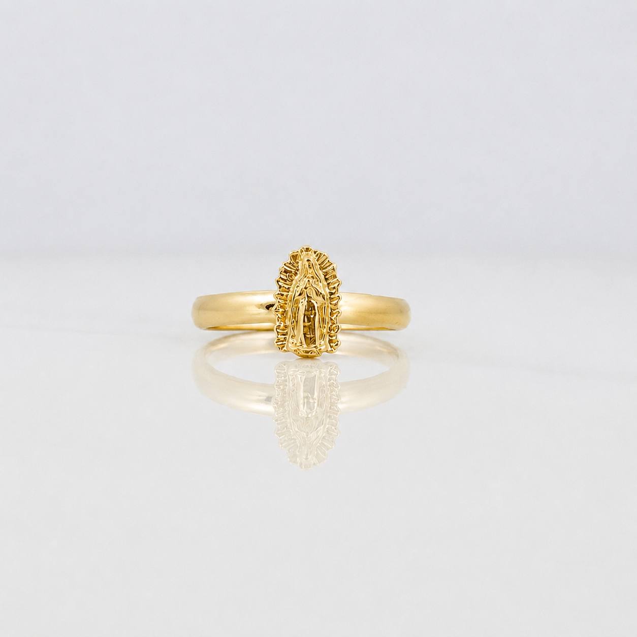 Virgin Guadalupe Ring 1.15g / Size 7 1/4 Yellow Gold 18K