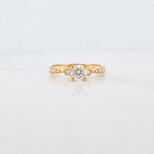 Anillo Solitario Churumbela 1.75g / T5 3/4 Oro Amarillo 18K