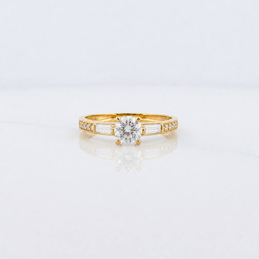 Anillo Solitario Churumbela 2.1g / T6 Oro Amarillo 18K