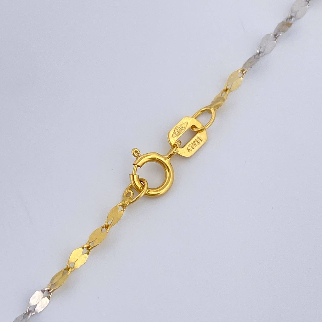 Chain Flower Mirror 1.05g / 17 3/4 in / Three Golds +3 18K %