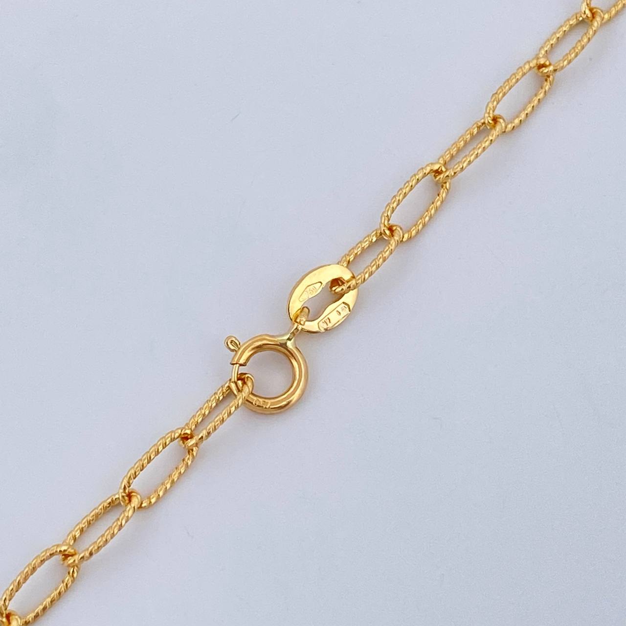 Cadena Cajon 4.2gr / 17 1/2 in / Oro Amarillo +3 18K %