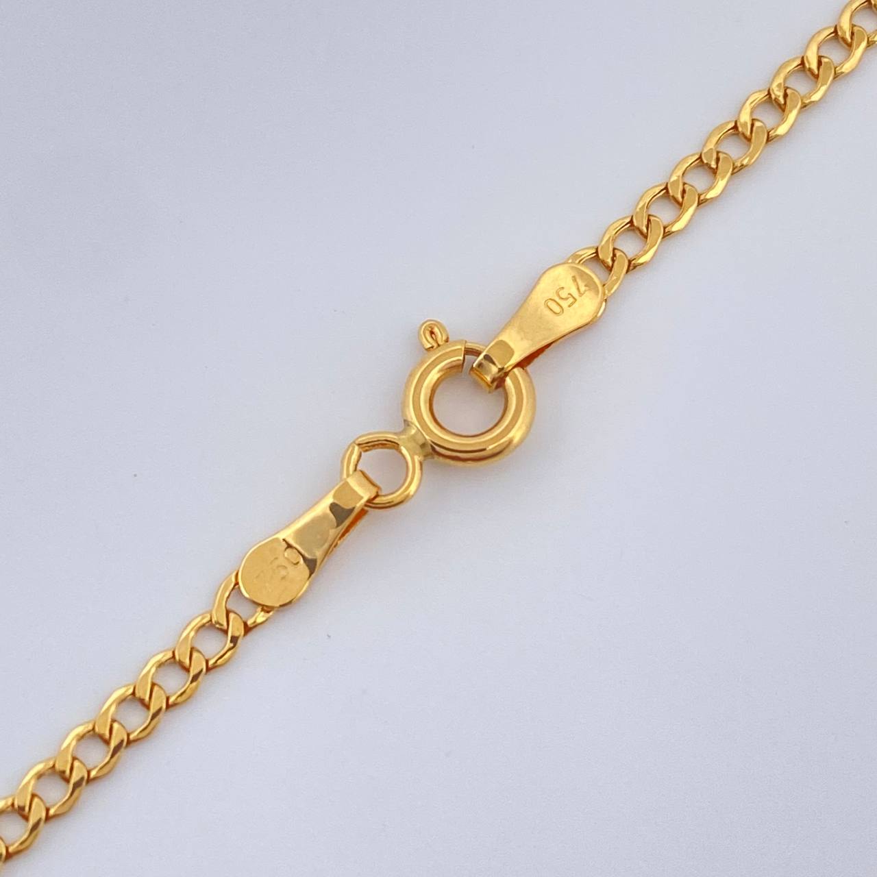 Cadena Cubana 2gr / 17 3/4 in / Oro Amarillo +1 18K &
