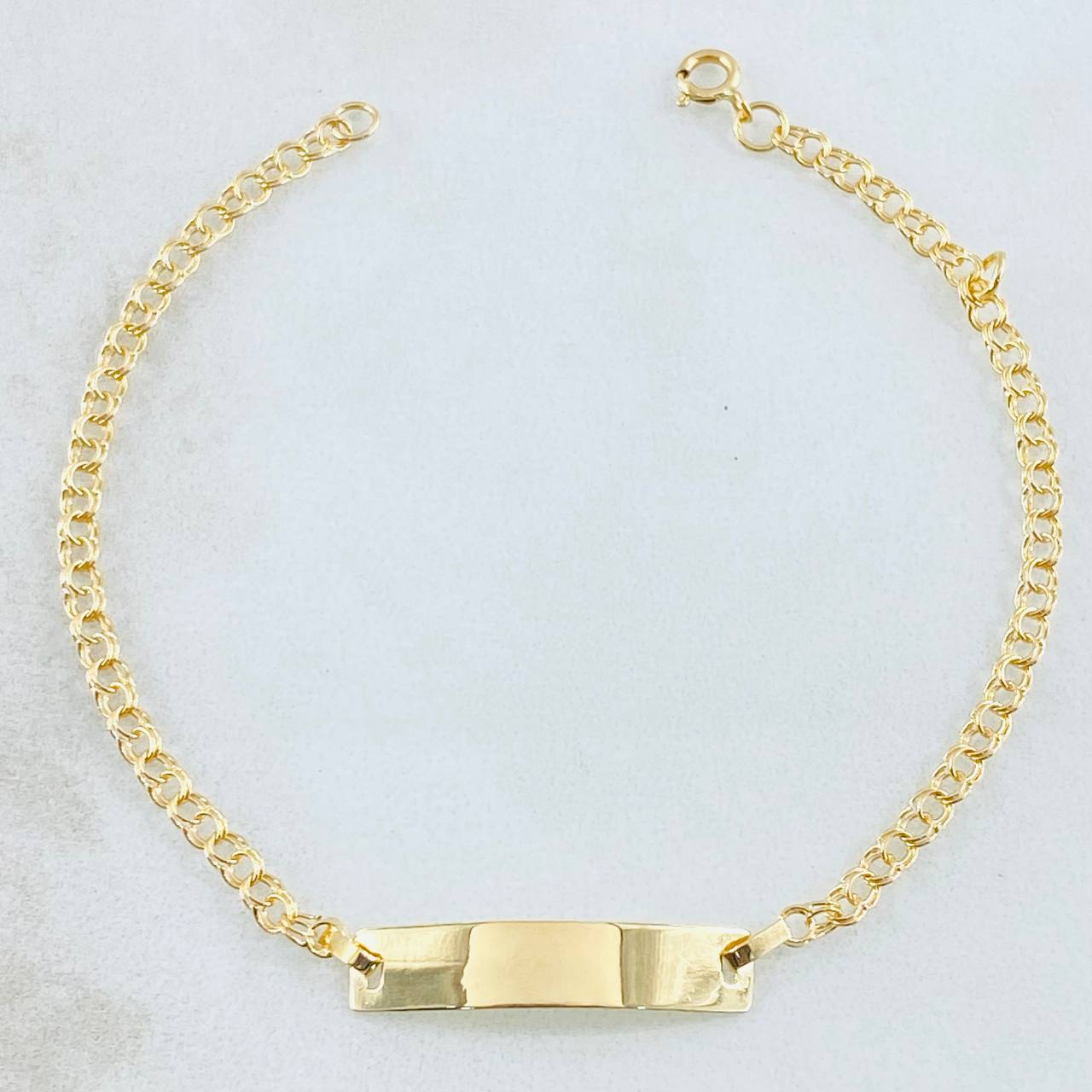 Pulso Bebé Aro Seguido Rectangular 1.3gr / 6 in / Oro Amarillo 18K *