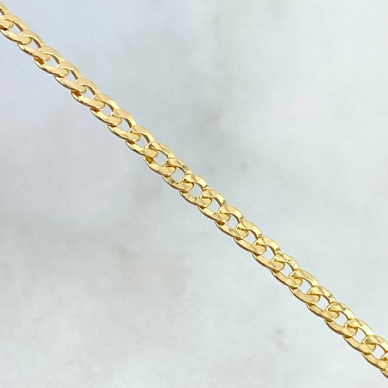 Tobillera Cubana 1.95gr / 9 3/4 in / 2mm Oro Amarillo +1 18K *