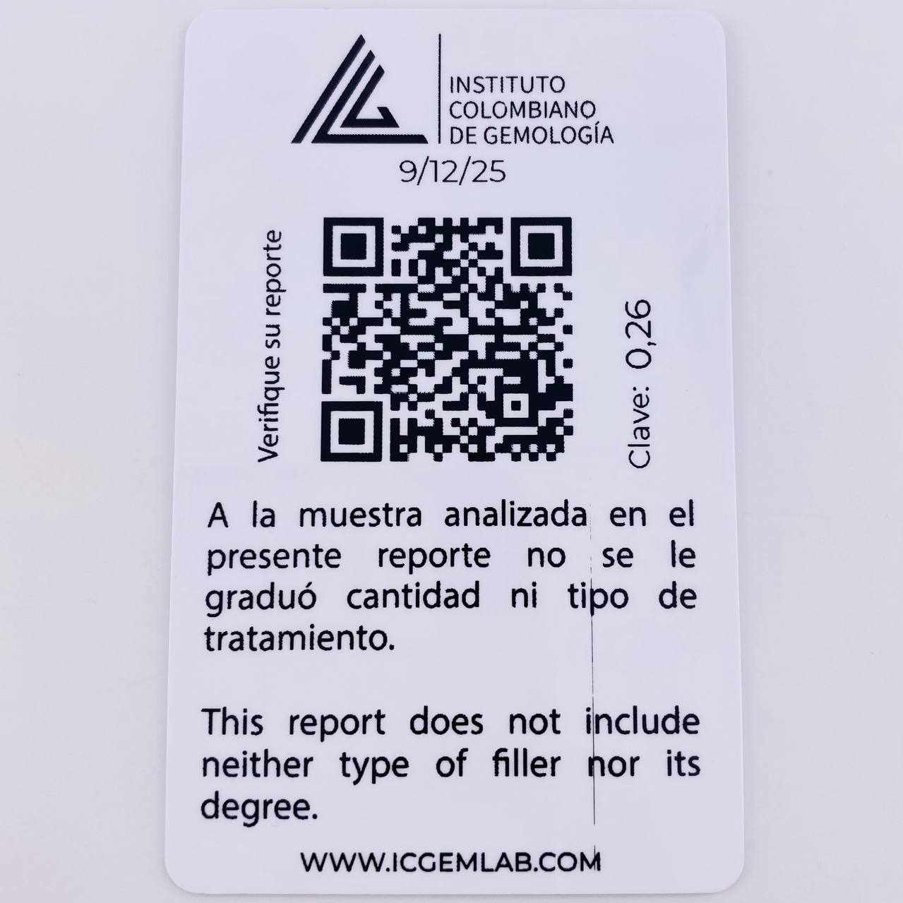 Dije Circulo 26pts Esmeraldas 1.75gr / 3/4 in / Oro Amarillo 18K *