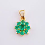 Pendant Snowy Flower 50pts Emeralds 2.35gr / 3/4 in / 18K Yellow Gold *