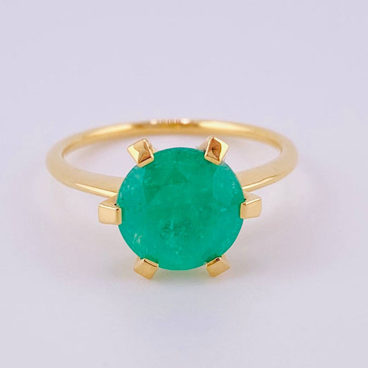 Anillo Solitario Gran Roca 2 Qts Esmeralda 3.6gr / T7 1/2 / Oro Amarillo 18K ©