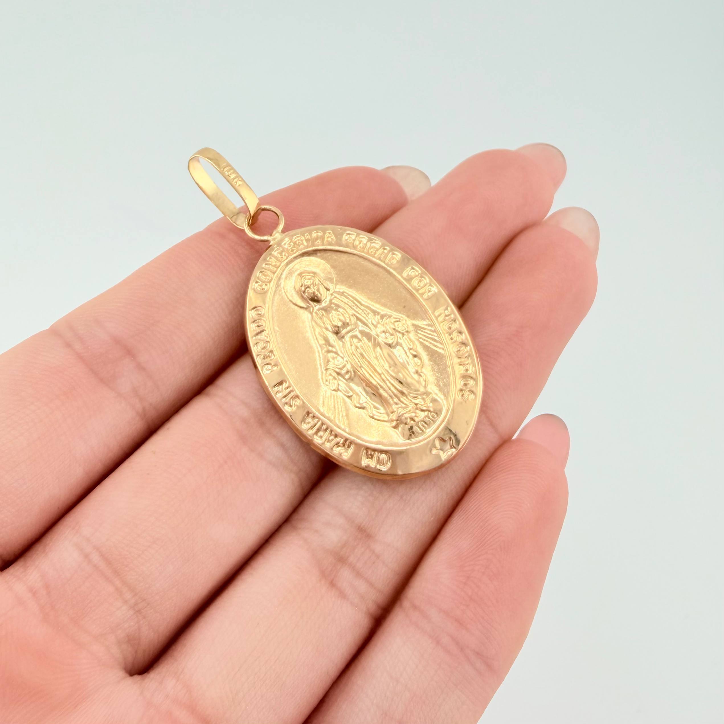 Dije Virgen Milagrosa 3.55gr / 1 1/2 in / Oro Amarillo 18K ©