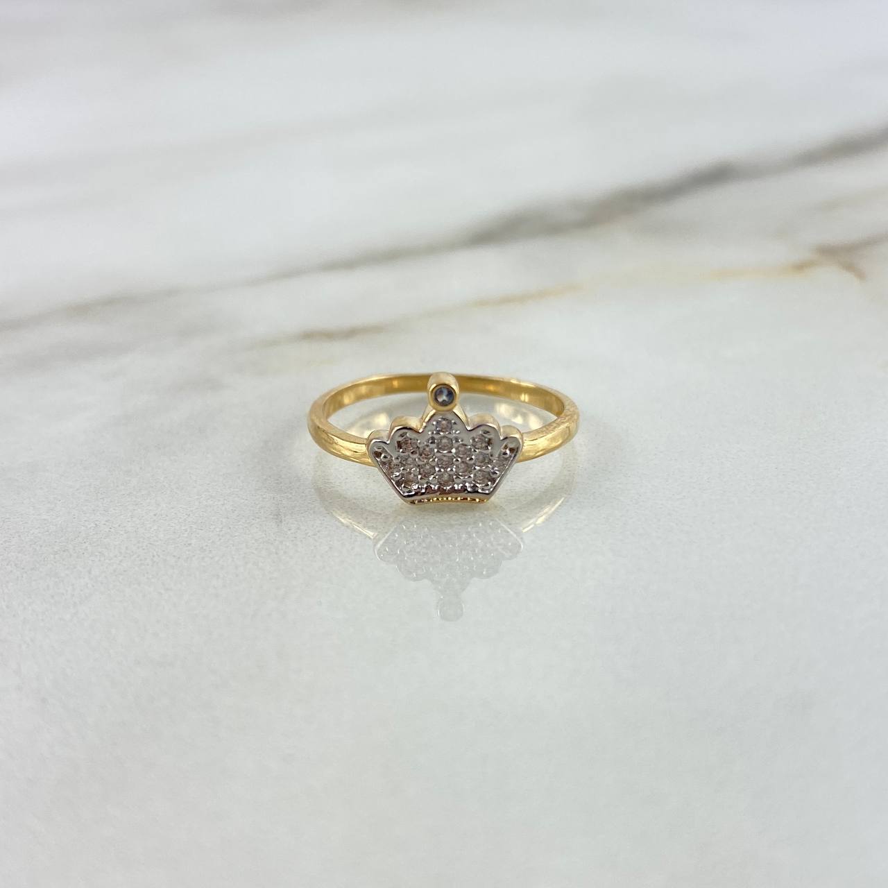 Crown Ring 1.9gr / T5 3/4 / White Zircons Yellow Gold ©