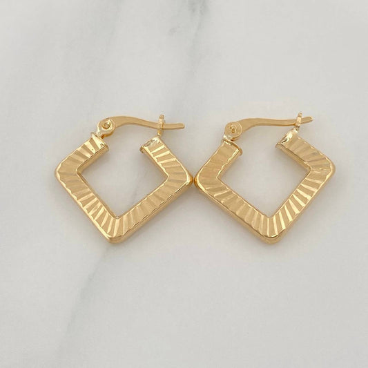 Candongas Rombo 2.2 g / 3/4 in Oro Amarillo 18K