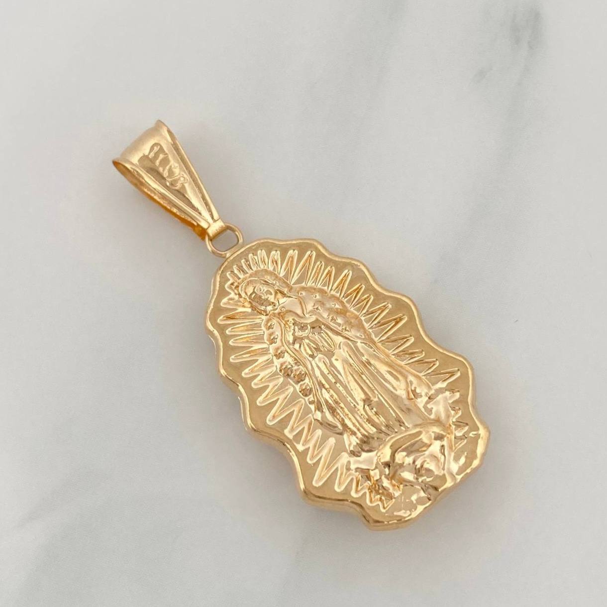 Pendant Silhouette Virgin of Guadalupe 2.15 g / 1 1/2 in Yellow Gold 18K