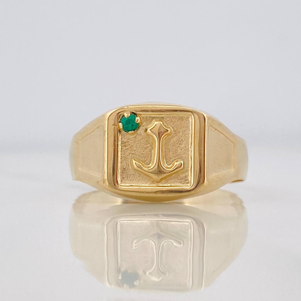 Anchor Signet Ring 2.05g / T11 Yellow Gold 18K