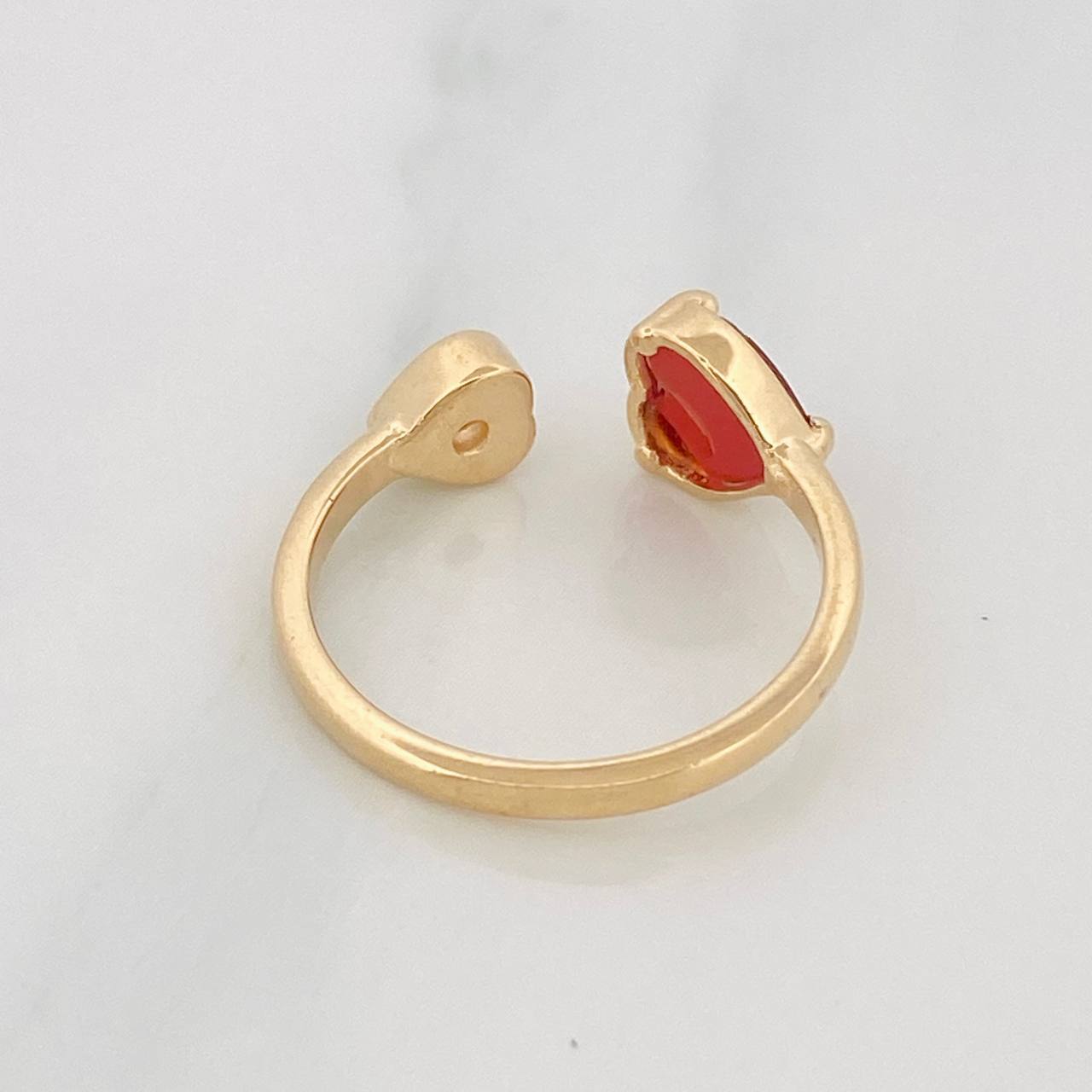 Hearts Ring 2.7g / Size 5 3/4 Yellow Gold 18K