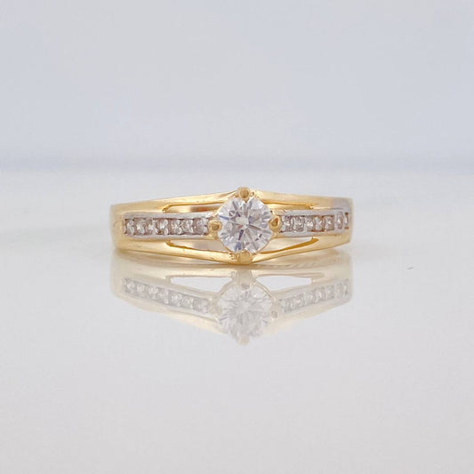 Anillo Solitario Puente 2.25g / T6 3/4 Dos Oros Amarillo Blanco 18K