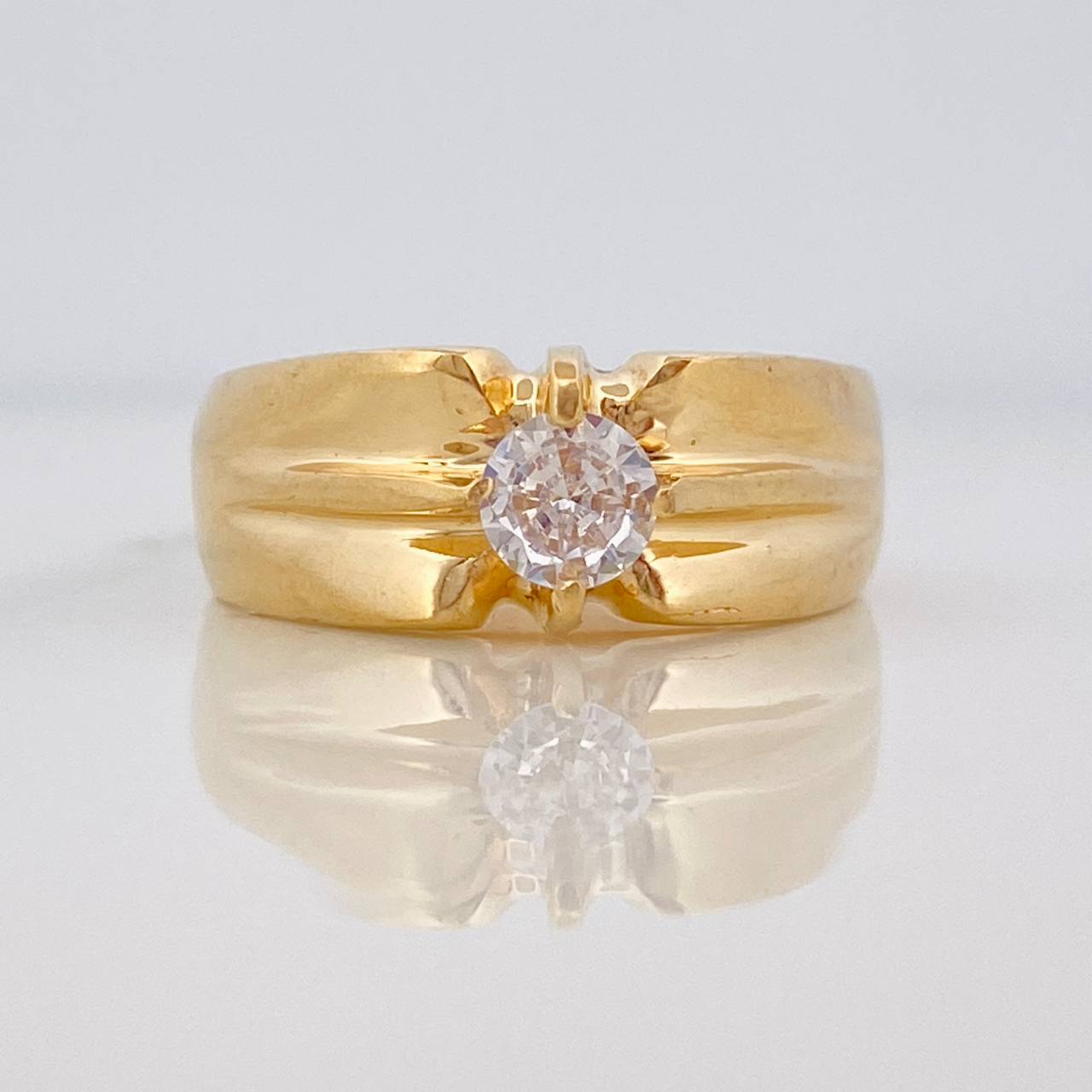 Solitaire Bow Tie Ring 6.8g / Size 9 1/2 Yellow Gold 18K