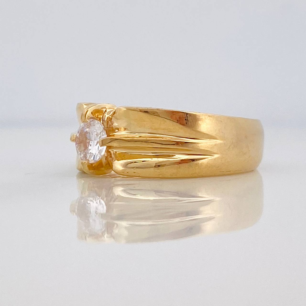 Solitaire Bow Tie Ring 6.8g / Size 9 1/2 Yellow Gold 18K