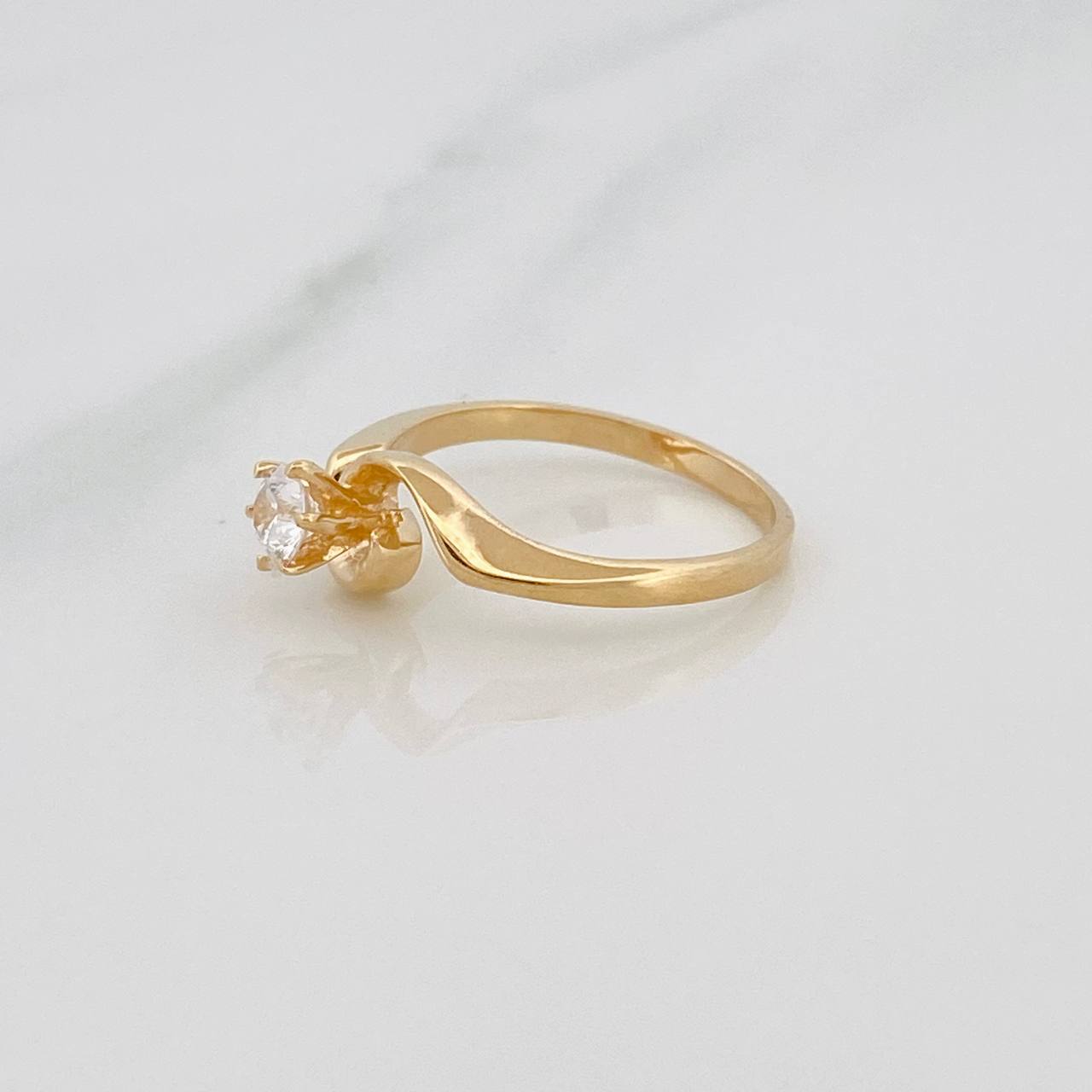 Solitaire Wave Ring 2.6g / T5 1/2 Yellow Gold 18K