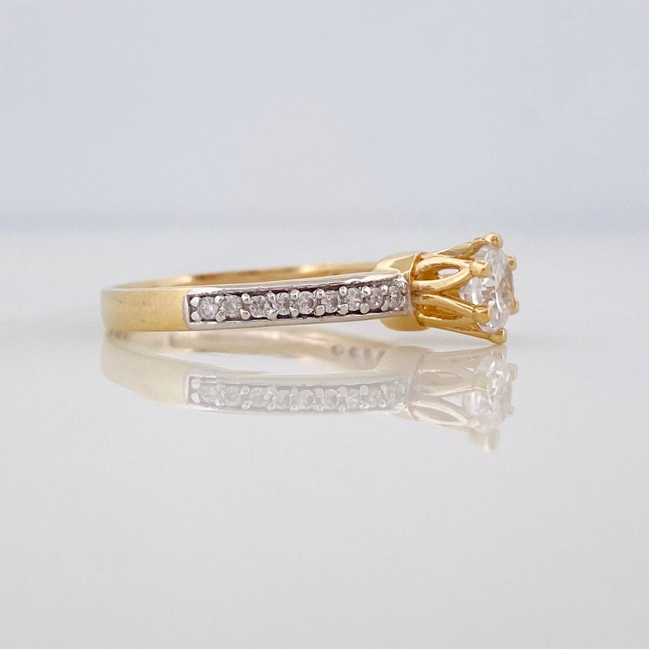 Solitaire Churumbela Ring 2.75g / T6 1/4 Two Yellow White Gold 18K