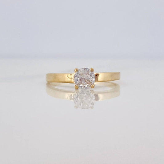 Anillo Solitario 2.35g / T7 Oro Amarillo 18K
