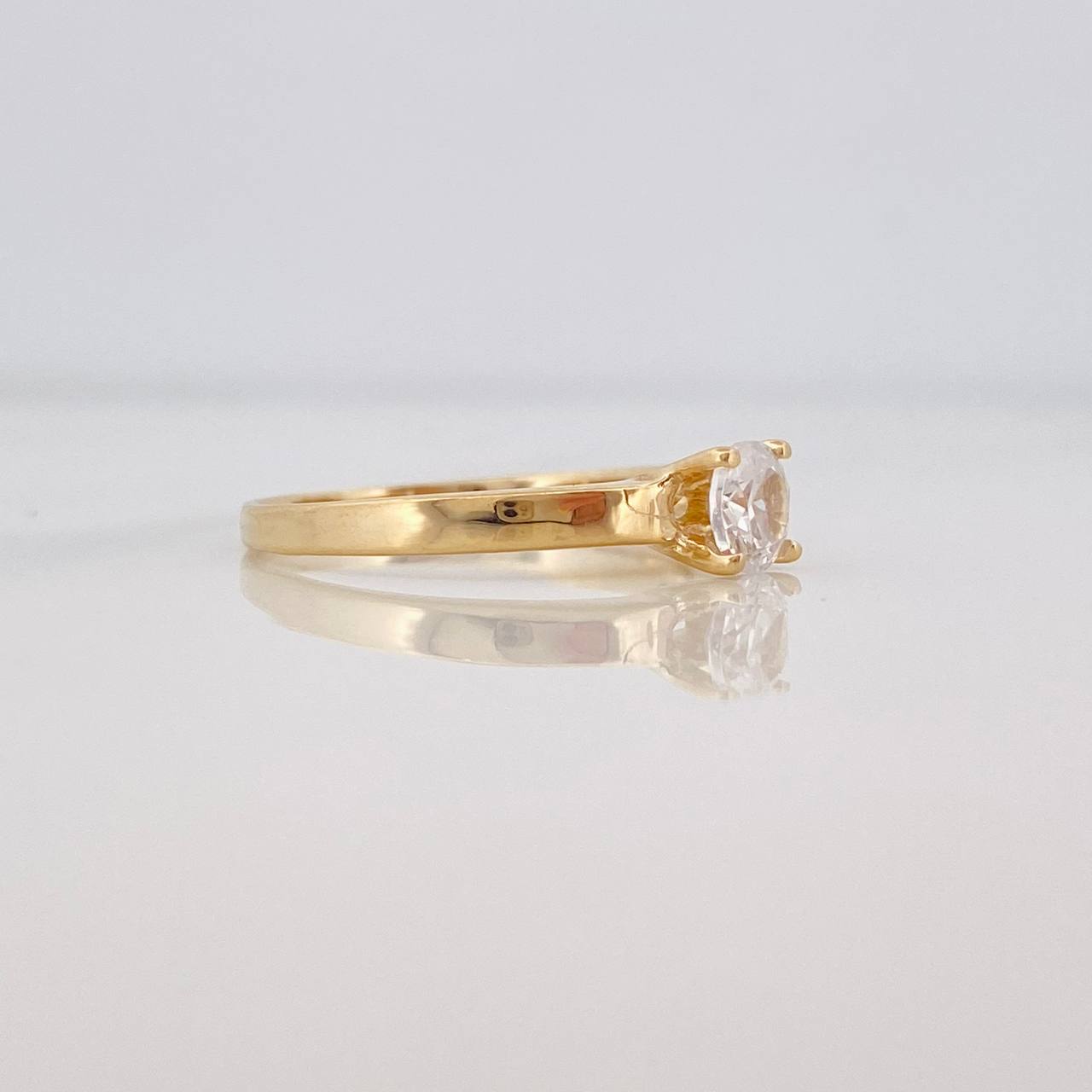 Solitaire Ring 2.35g / T7 Yellow Gold 18K