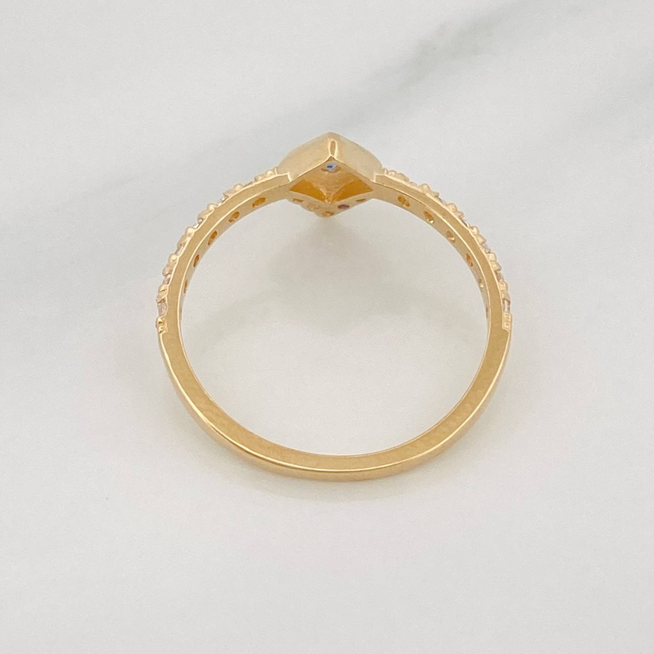 Rhomboid Ring 1.6g / T6 Yellow Gold 18K
