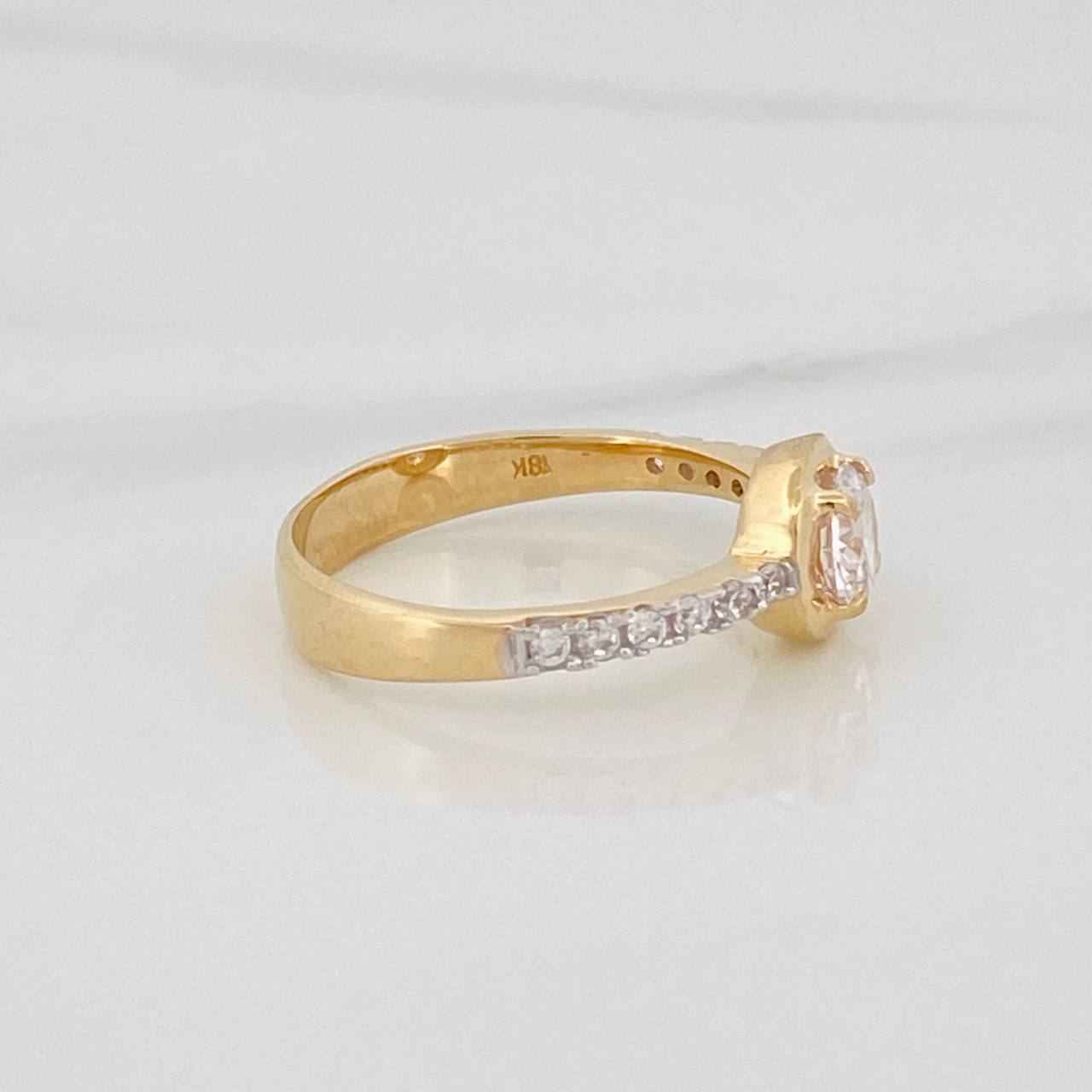 Square Halo Ring 3.5g / Size 7 1/4 Two-Tone Yellow and White Gold 18K