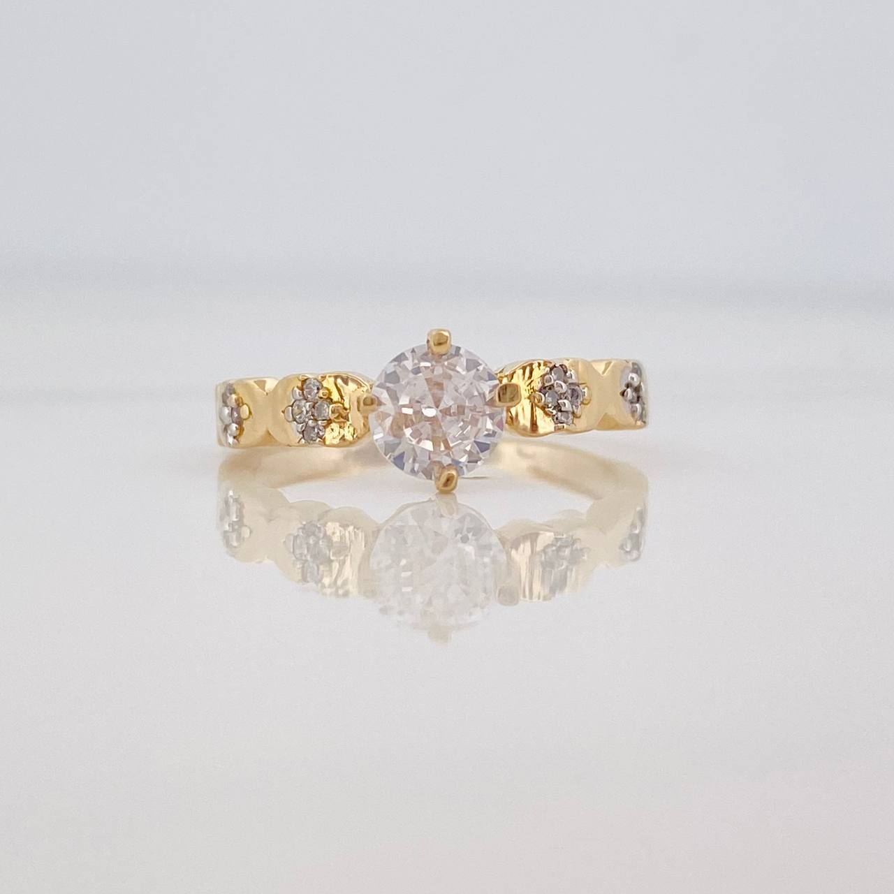 Solitaire Ring 2.5g / T5 3/4 Yellow Gold 18K