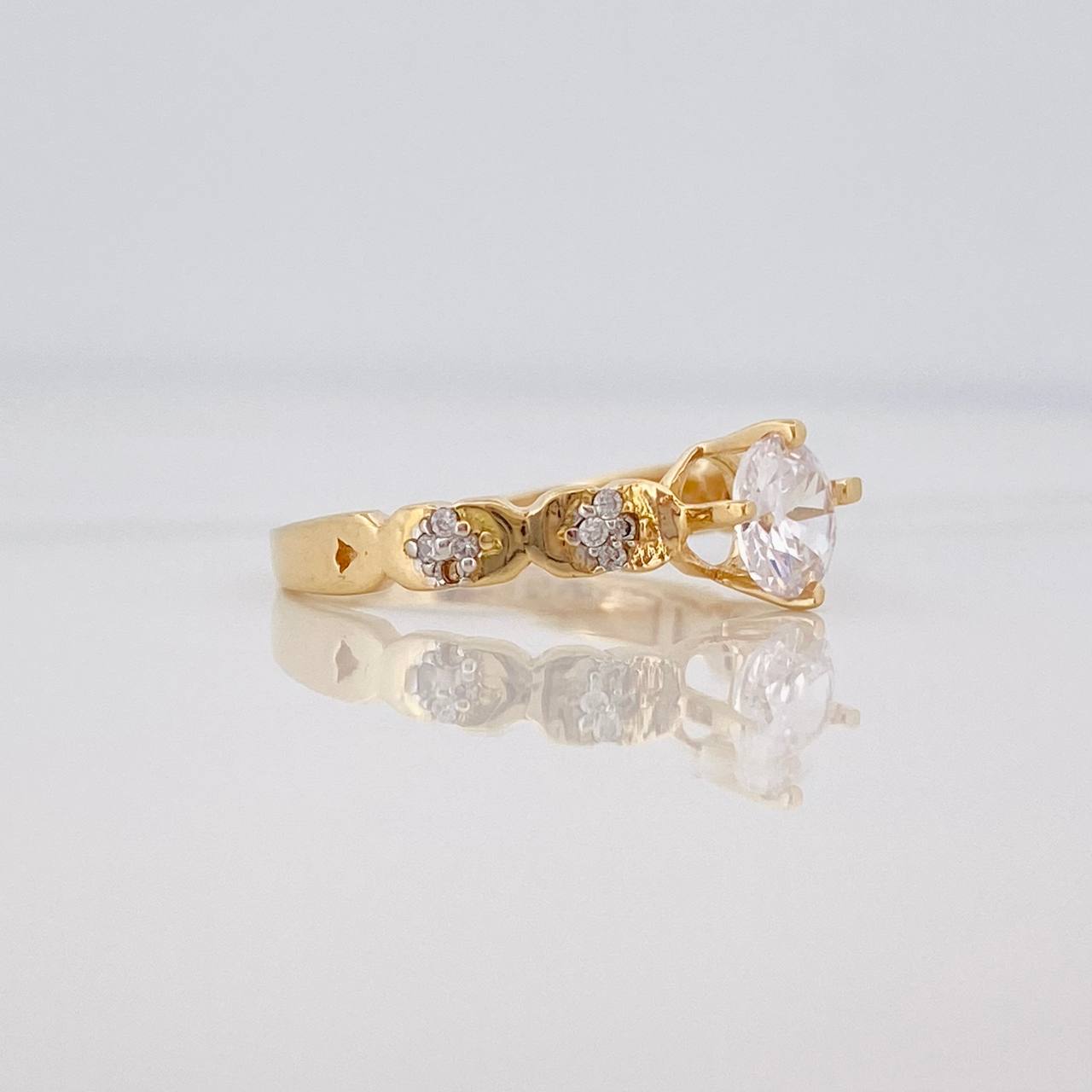 Solitaire Ring 2.5g / T5 3/4 Yellow Gold 18K