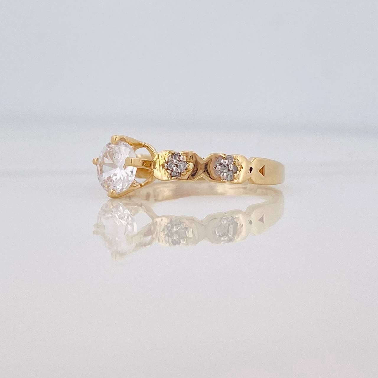 Solitaire Ring 2.5g / T5 3/4 Yellow Gold 18K