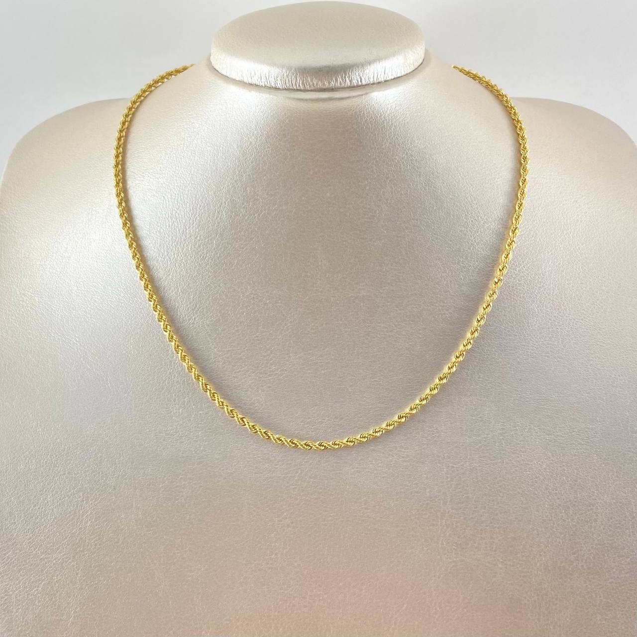 Rope Chain 2.5g / 16 in / 2.1mm Yellow Gold 18K