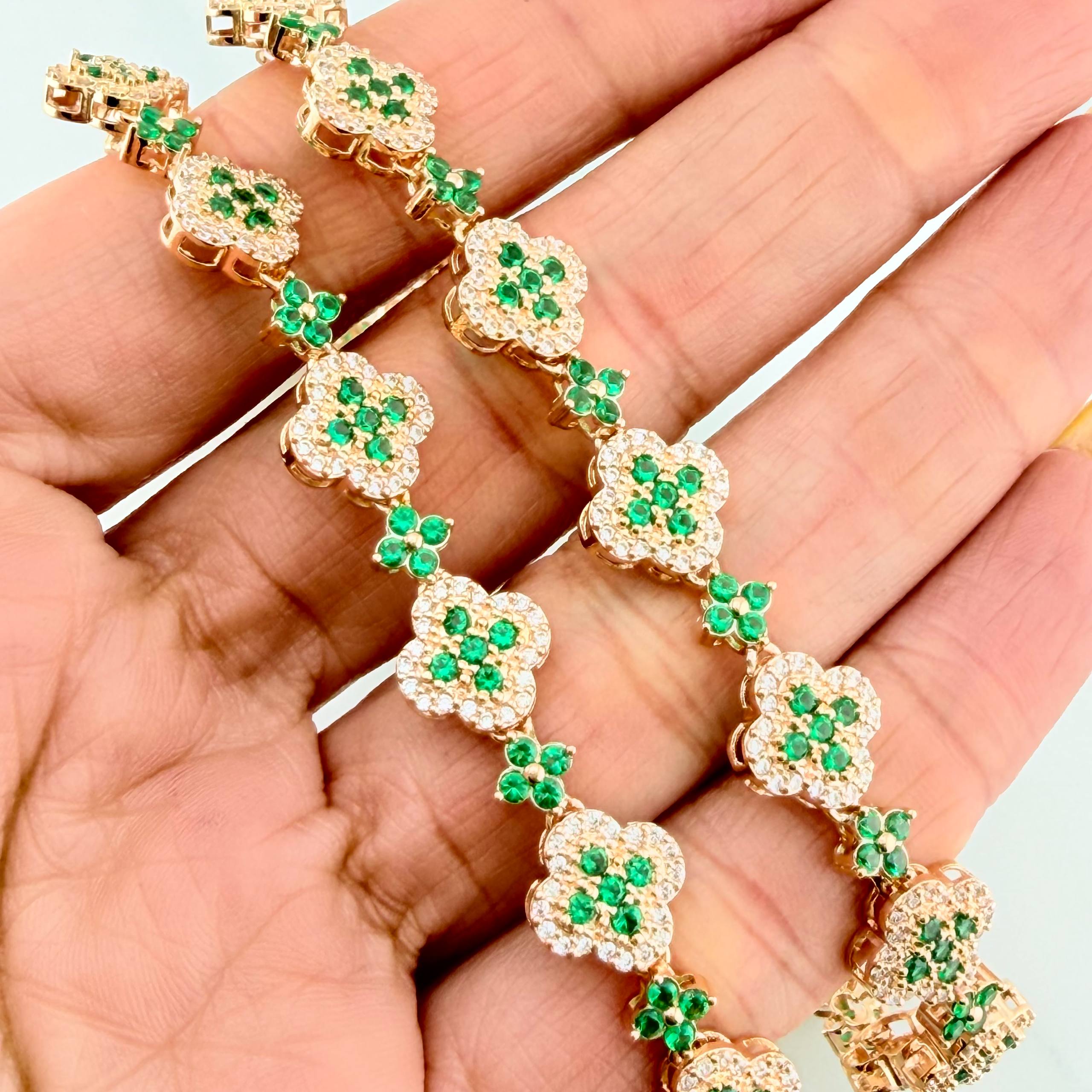 Clover Chain Flowers 37.45 g / 18 1/4 in / 9.74 mm Yellow Gold 18K