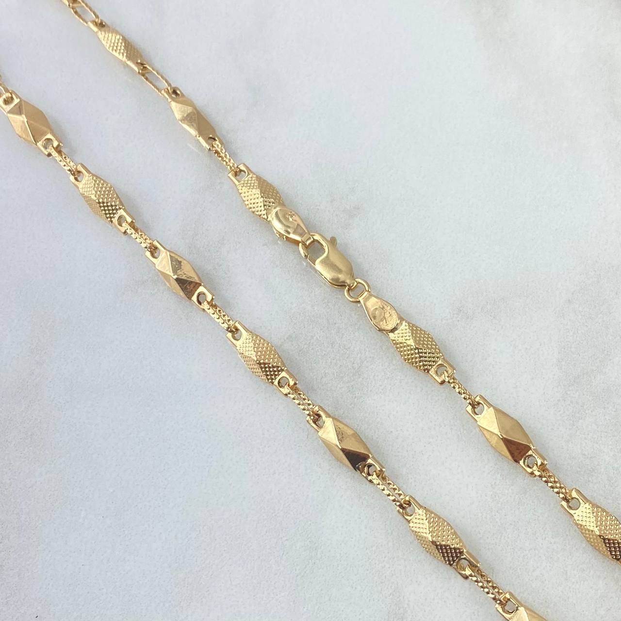 Rustic Triangular Ogive Chain 9.7gr / 60cm / 4.7mm Diamond Cut 18K Yellow Gold
