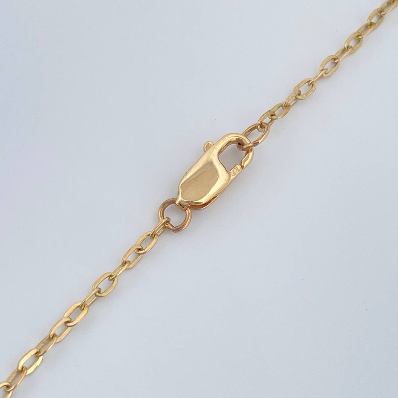 Cadena Aro Seguido Trebol 6.75gr / Oro Amarillo 18K &