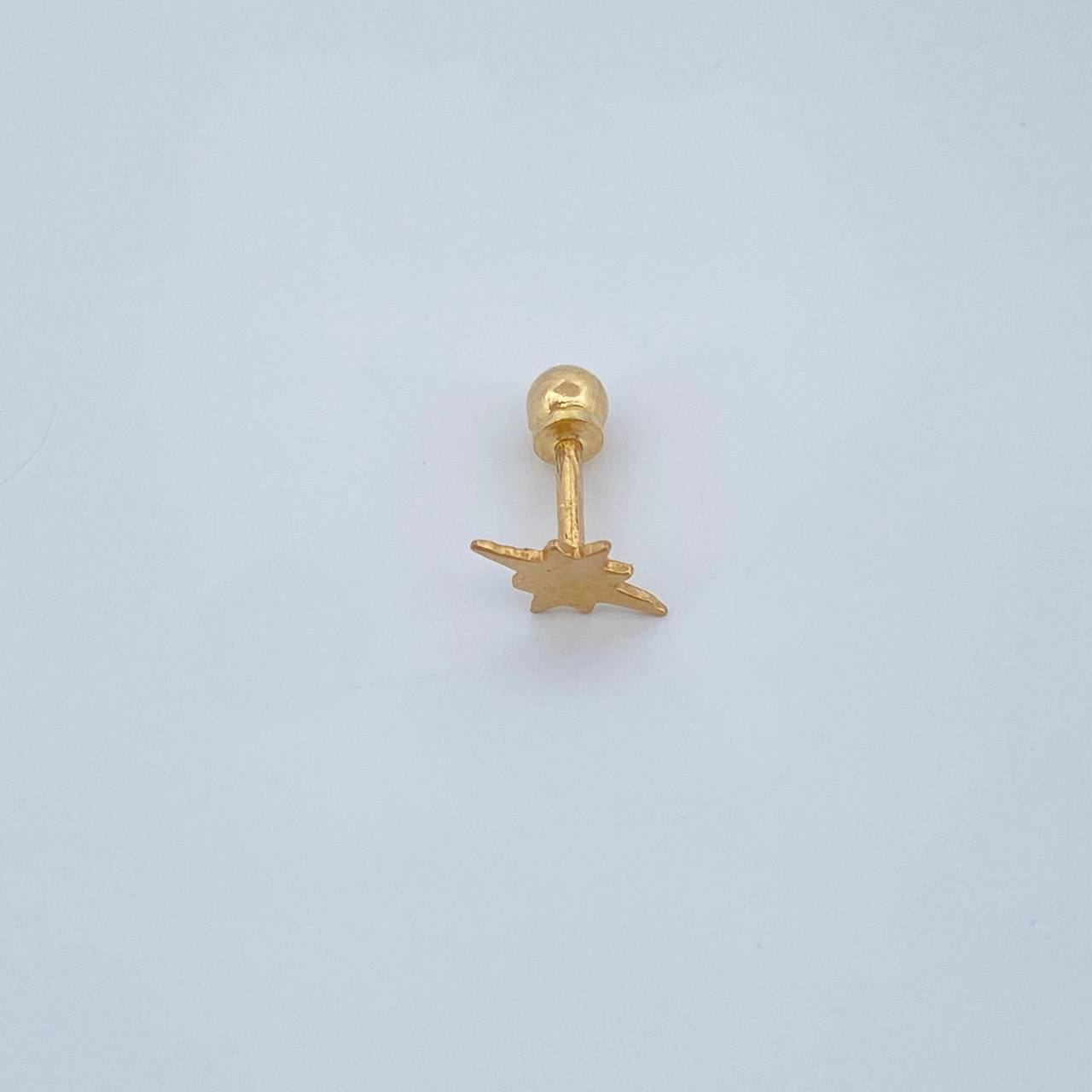 Cardinal Star Flat Piercing 0.3gr / 0.3in / 18K Gold