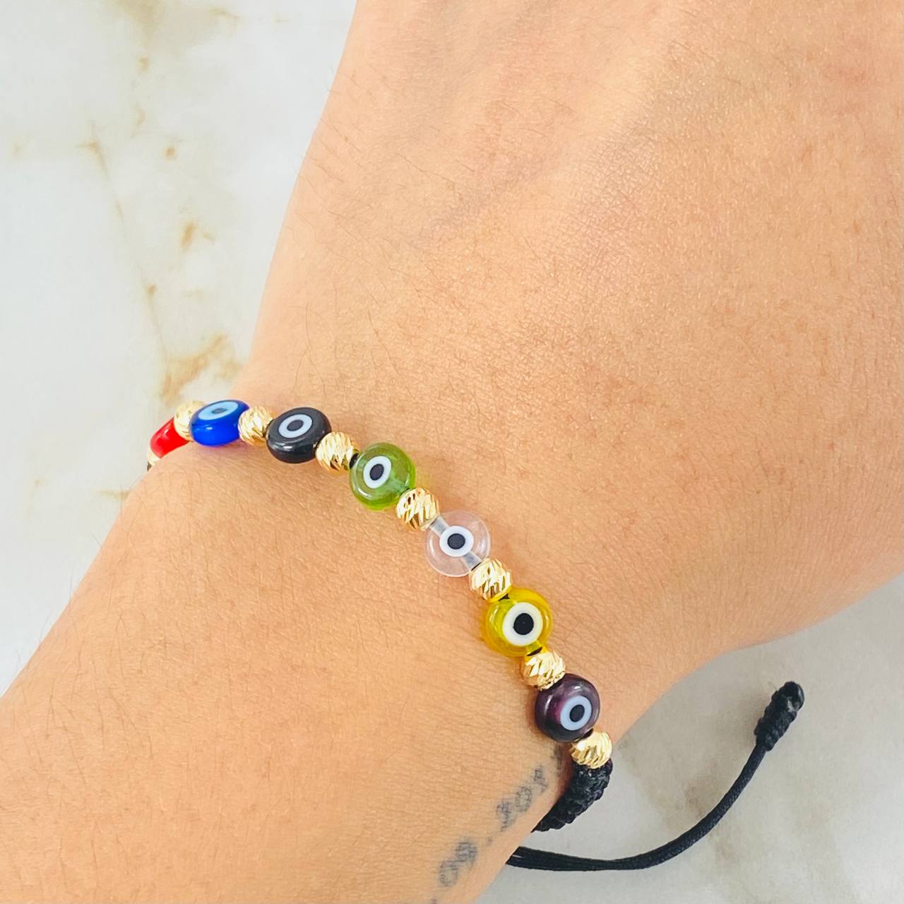 Pulsera Negra Ojos Turcos Colores 0.85gr / Oro Amarillo 18K *