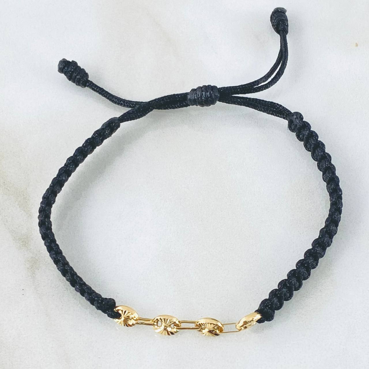 Pulsera Negra Herraje Retazo GC 0.5gr / Oro Amarillo 18K *