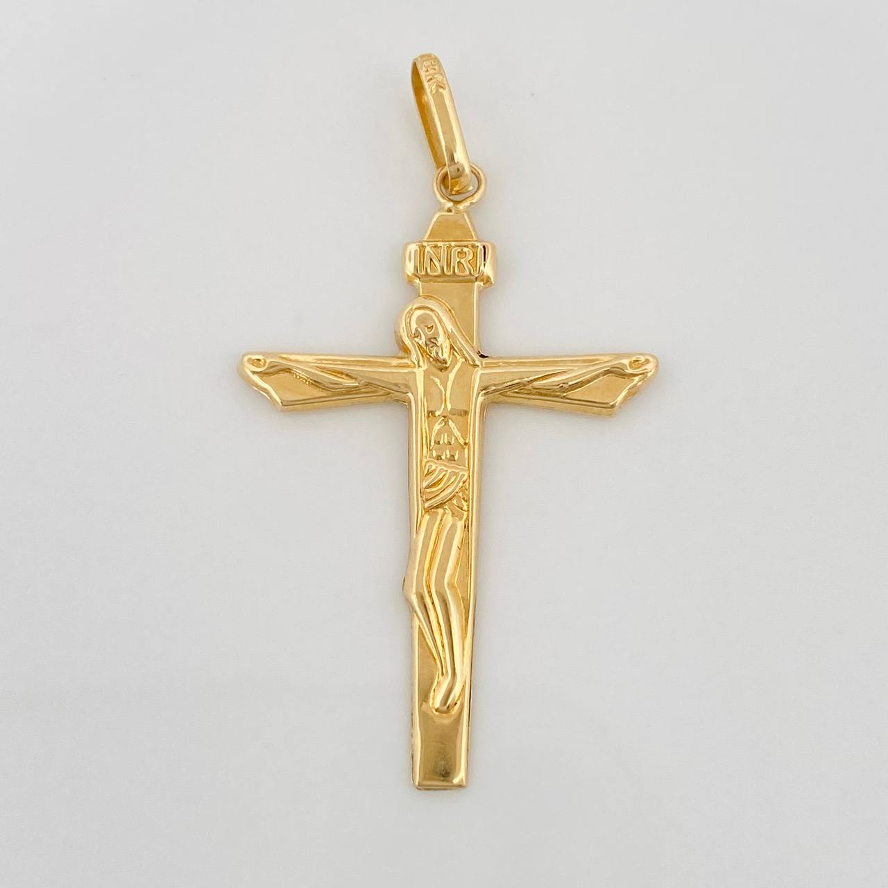 Dije Cruz Cristo Inri 1.5gr / 1 1/2 in / Oro Amarillo 18K &