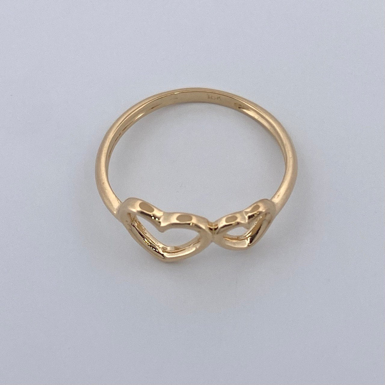Double Heart Ring 1.3gr / Size 4 3/4 / 18K Gold $