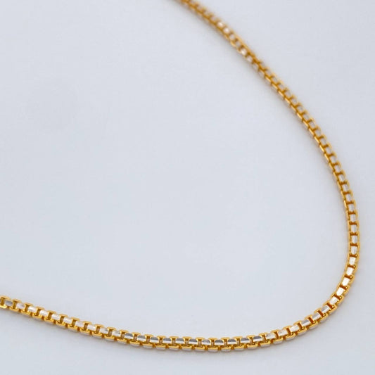 Cadena Veneciana 4.9gr / 15 3/4 in / Dos Oros Amarillo Blanco +3 18K +