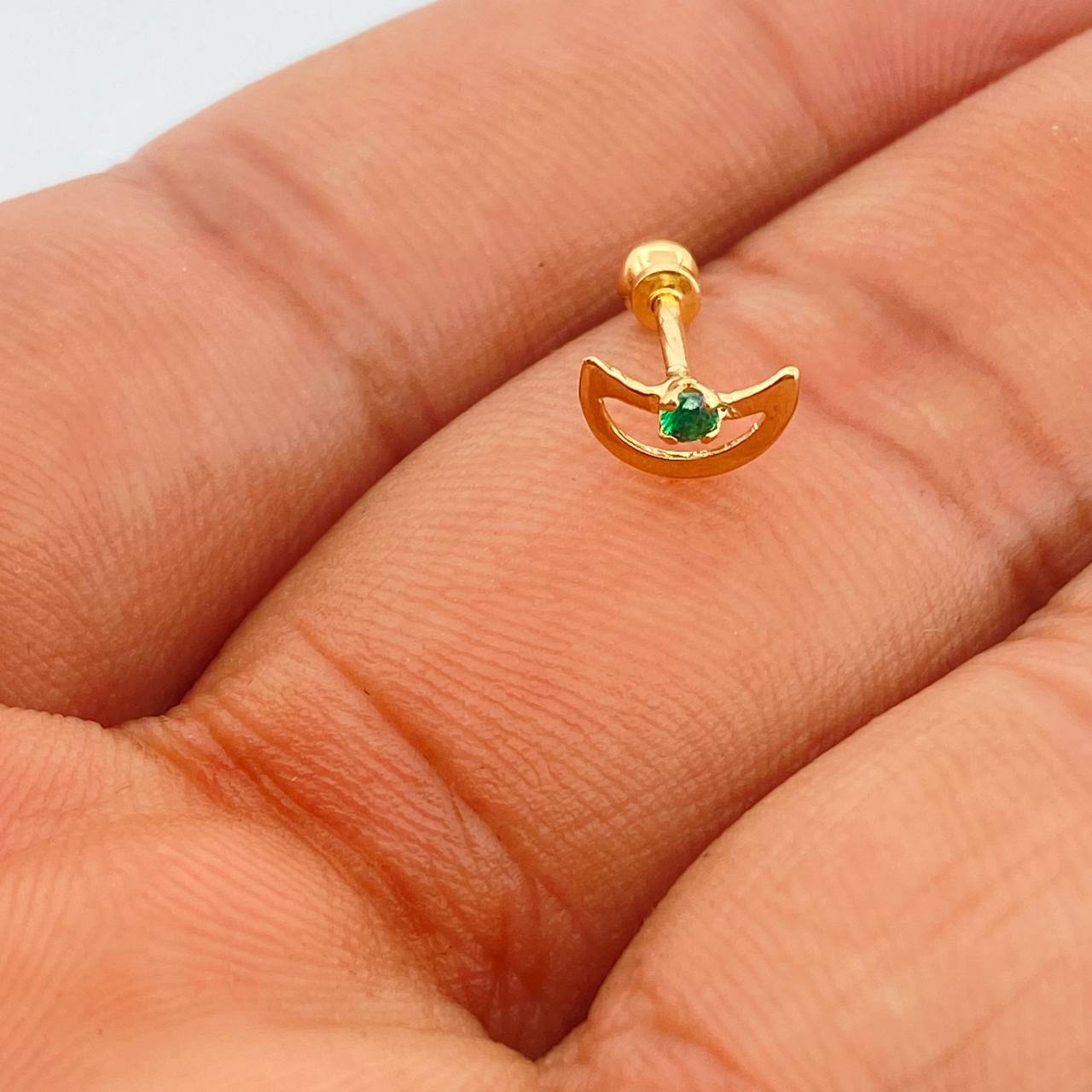 Half Moon Piercing 0.35gr / 0.5in / 18K Gold $