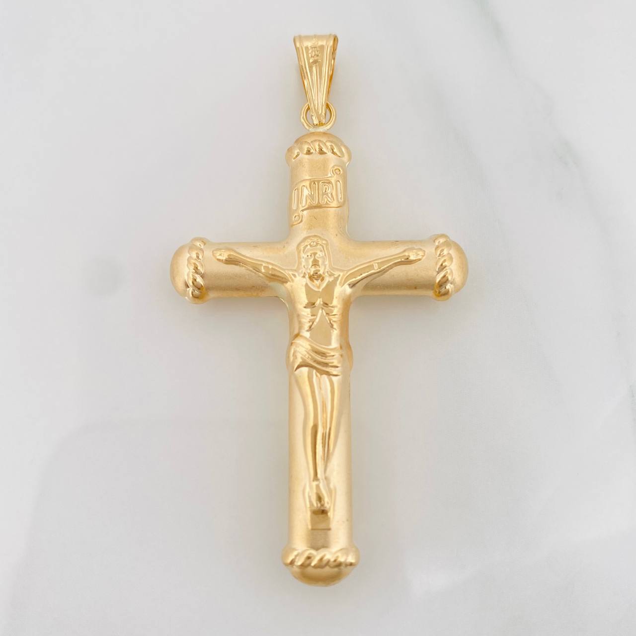 Dije Cruz Cristo 5g / 2 1/4 in Oro Amarillo 18K