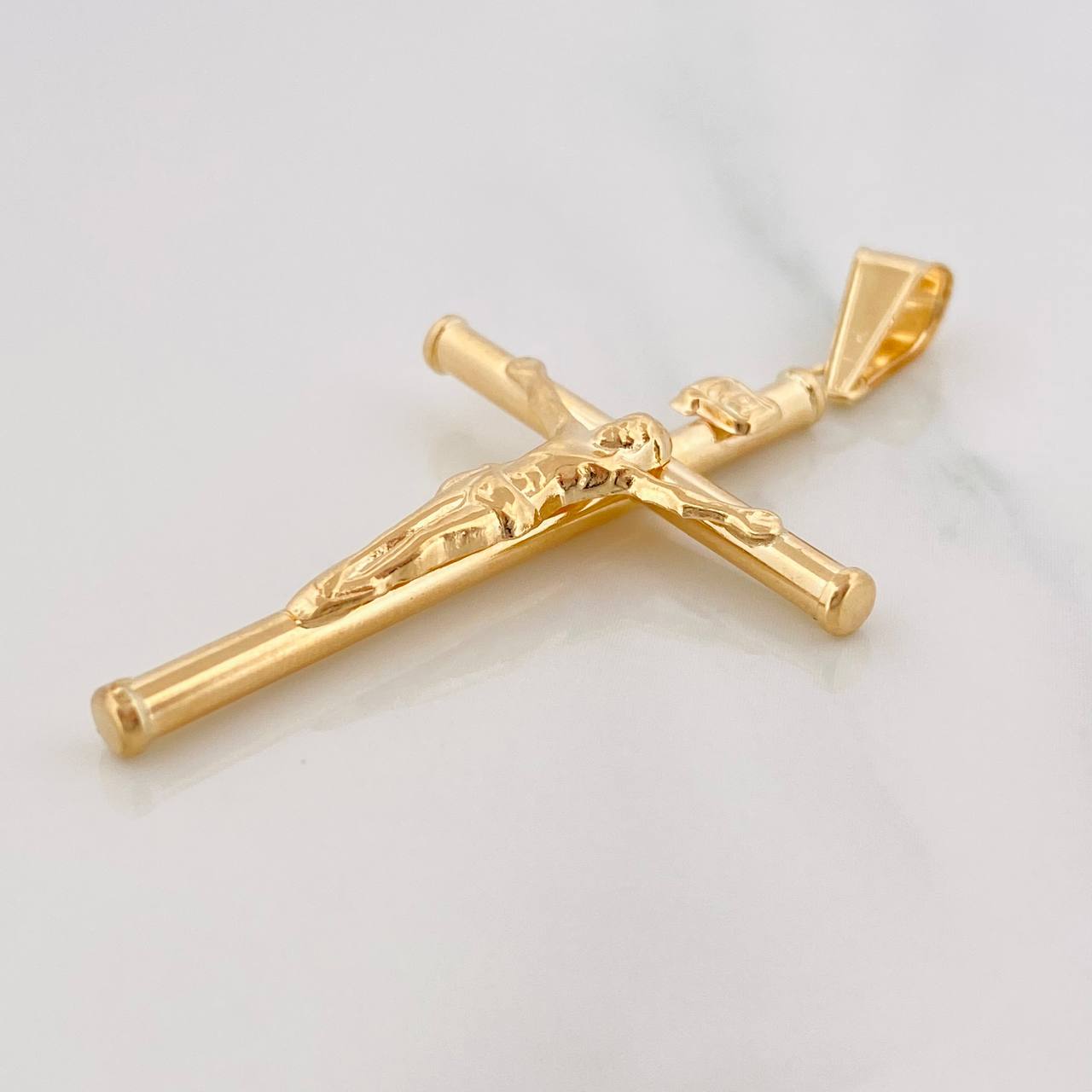 Pendant Cross Christ 2.8g / 2 in Yellow Gold 18K