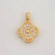 Clover Pendant 2.75g / 3/4 in 18K Yellow Gold