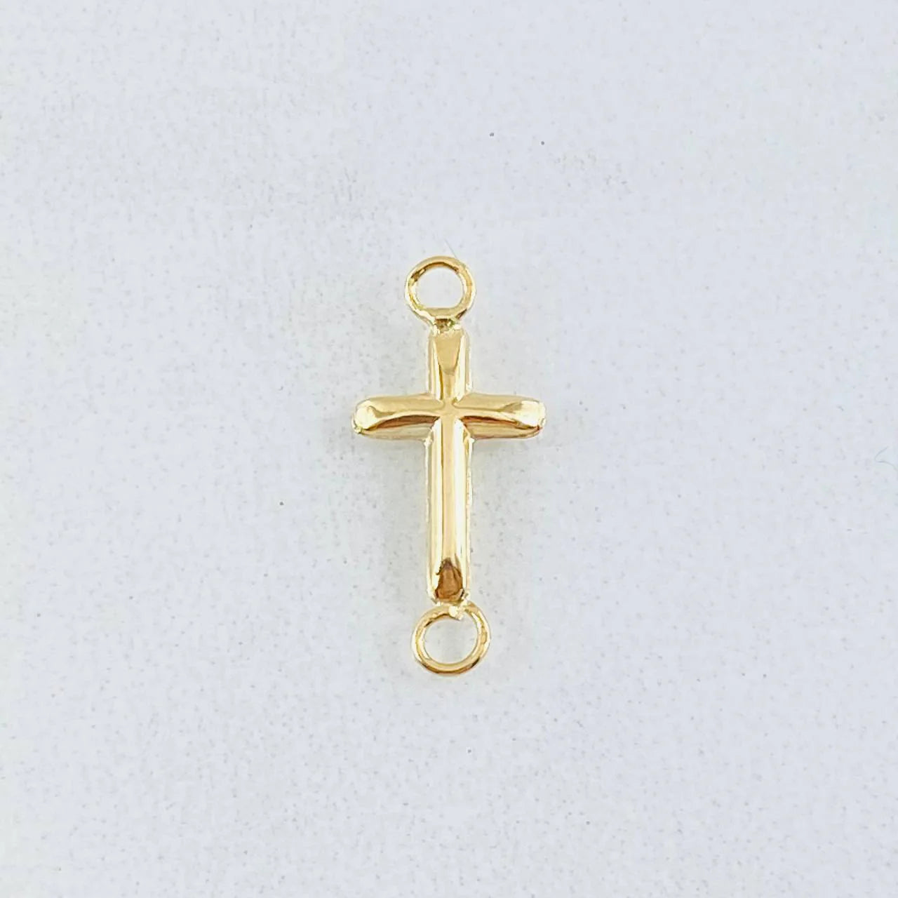Charm Plain Cross 0.3 g / 3/4 in 18K Yellow Gold