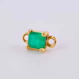Charm Square Four Claws 60pts Emerald 0.7gr / 1/2 in / 18K Yellow Gold