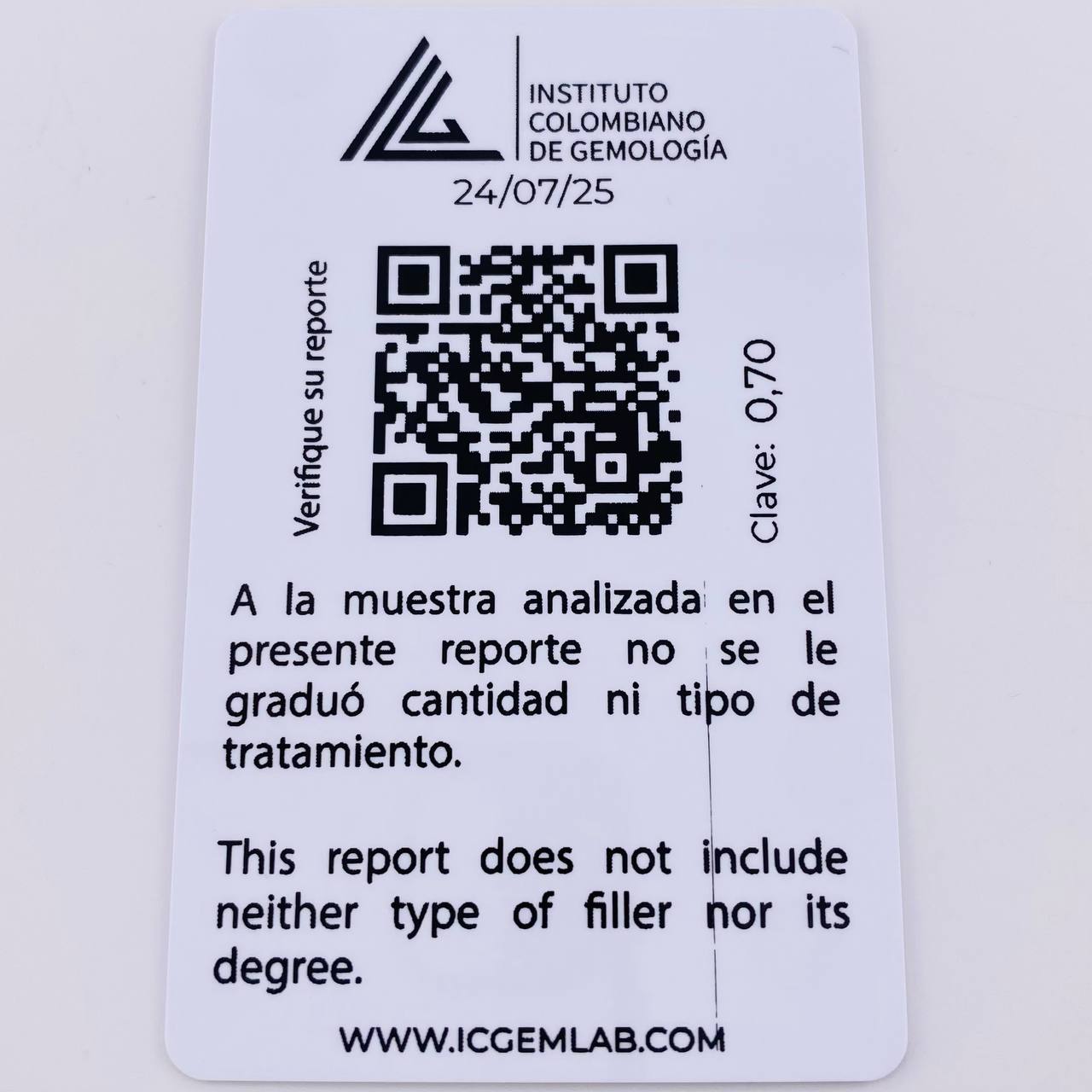 Herraje Cuadrado Cuatro Garras 70pts Esmeralda 0.8gr / 1/2 in / Oro Amarillo 18K